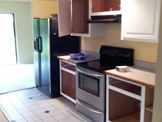 Kitchen before total remodel.